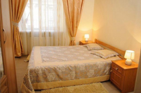 Anna Apartments